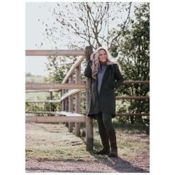 2022 Mountain Horse Womens Stella Softshell Parka 33250 - Green Colour Green -Equestrian Products Store 4821 stella20parka20crew20pullover20diana20cumberland.700x700