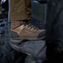 2022 Harkila Womens Wildwood 2.0 GTX Boot 30011825809 - Mid Brown -Equestrian Products Store 5100 202220Harkila20Womens20Wildwood202.020GTX20Boot203001182580920 20Mid20Brown20worn.700x700