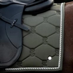 2022 PS Of Sweden Signature Dressage Cotton Saddle Pad 1110-022 - Forest Green 11 2022 PS Of Sweden Signature Dressage Cotton Saddle Pad 1110-022 - Forest Green -Equestrian Products Store 5637 202220PS20Of20Sweden20Signature20Dressage20Cotton20Saddle20Pad201110 02220 2020Forest20Green20Lifestyle202.700x700