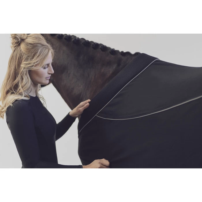 Eskadron Summer Mesh Rug - Black 4 Eskadron Summer Mesh Rug - Black - Image 2